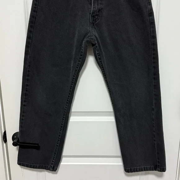 Levi’s 505 Straight Fit Five-pocket Black Denim Jeans size 32x30 - Picture 3 of 6